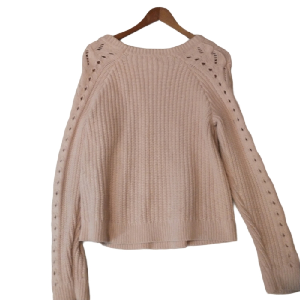 Pink sweater - Picture 2 of 2